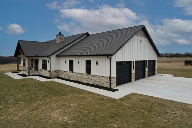 1861 Preston Hollow Road, Seymour, MO 65746