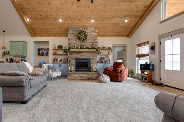 1861 Preston Hollow Road, Seymour, MO 65746