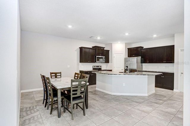 31398 MANGO FADE WAY, San Antonio, FL 33576