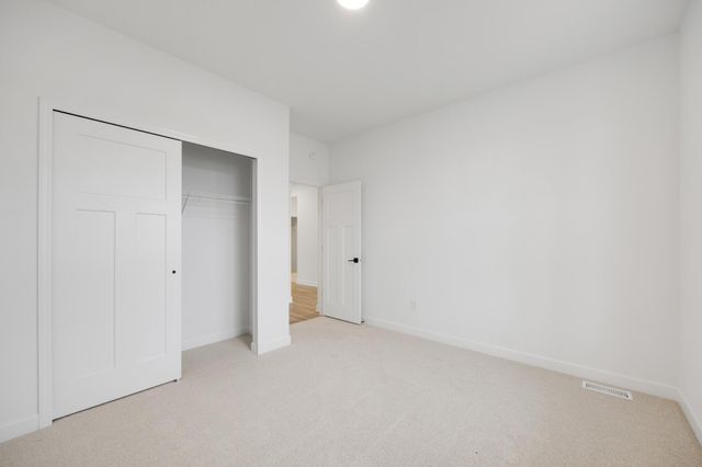 20042 Gallifrey Way, Lakeville, MN 55044