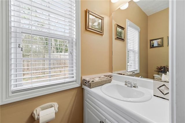 5980 Giles Road, Lithonia, GA 30058