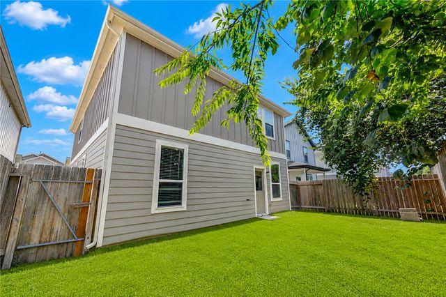 11626 Braemar Village Drive, Tomball, TX 77375