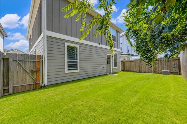 11626 Braemar Village Drive, Tomball, TX 77375