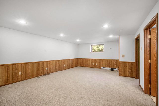 7526 North Point COURT, Kewaskum, WI 53040