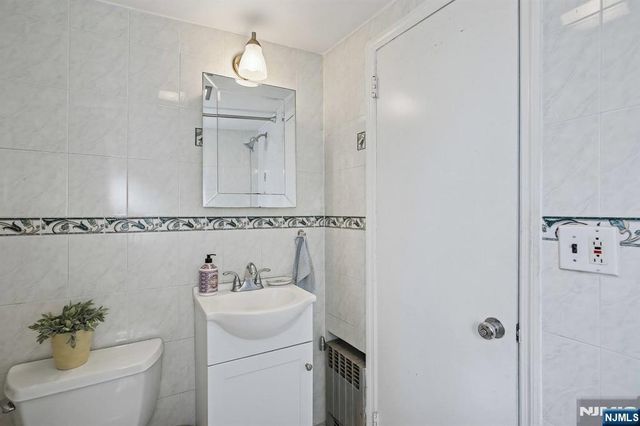 2014 New York Avenue, Union City, NJ 07087