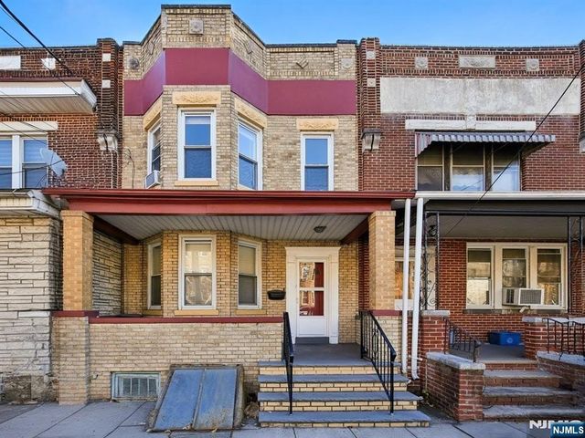 2014 New York Avenue, Union City, NJ 07087