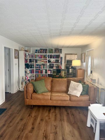 1520 S Courtland Avenue, Kokomo, IN 46902