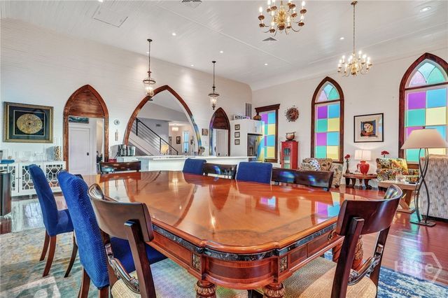 2716 Mechanics Avenue, Thunderbolt, GA 31404