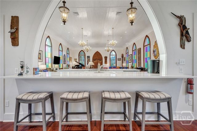 2716 Mechanics Avenue, Thunderbolt, GA 31404