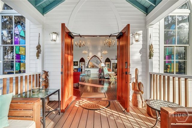 2716 Mechanics Avenue, Thunderbolt, GA 31404