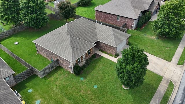 204 Cowans Street, Lowell, AR 72745