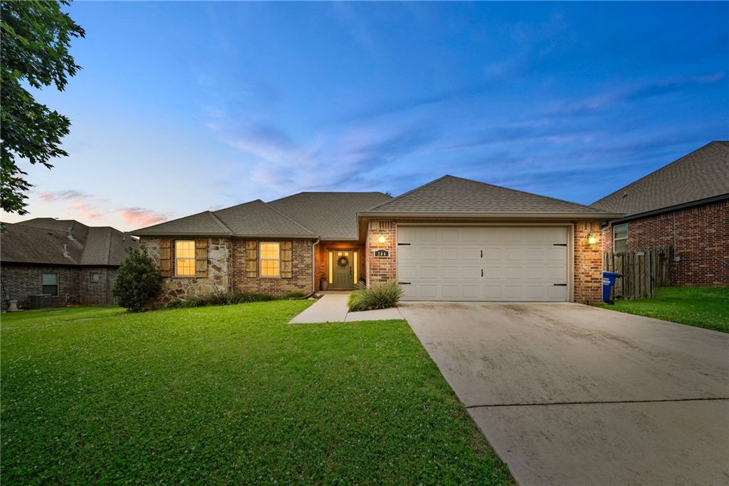 204 Cowans Street, Lowell, AR 72745