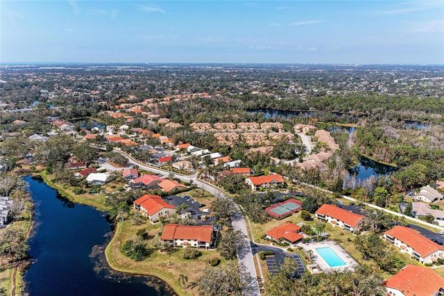 5513 83RD TERRACE E, Sarasota, FL 34243