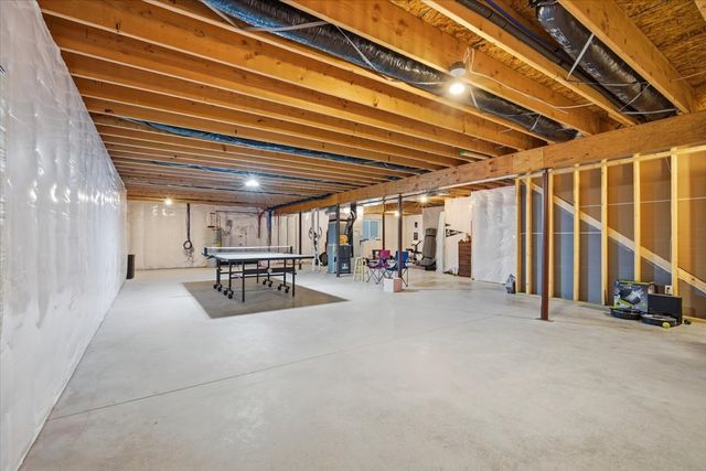 2513 Pampas Lane, Bloomington, IL 61705