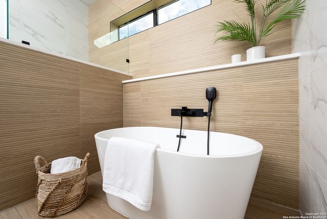 26617 Timberline Dr, San Antonio, TX 78260