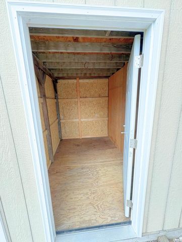 25 EMS W16A Lane, North Webster, IN 46555