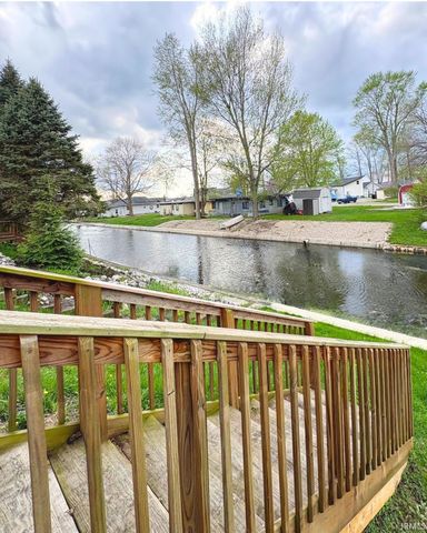 25 EMS W16A Lane, North Webster, IN 46555