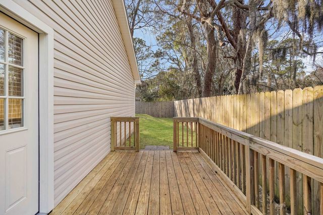 696 Oakland Ave, St Augustine, FL 32084