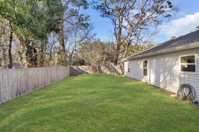 696 Oakland Ave, St Augustine, FL 32084