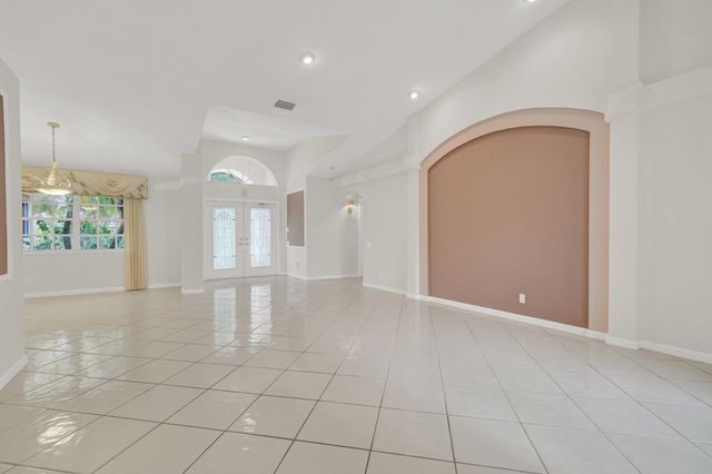 6151 Hook Lane, Boynton Beach, FL 33437