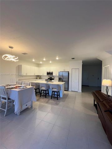 2523 SE 26th Terrace, Homestead, FL 33035