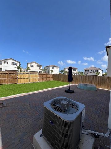 2523 SE 26th Terrace, Homestead, FL 33035