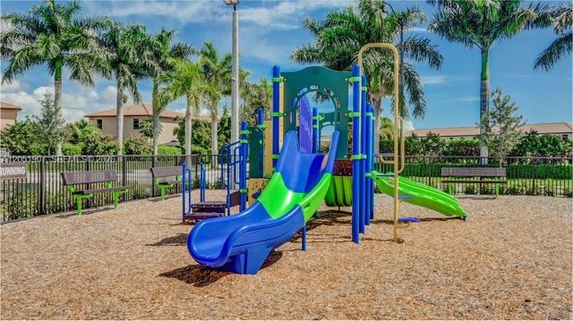 2523 SE 26th Terrace, Homestead, FL 33035