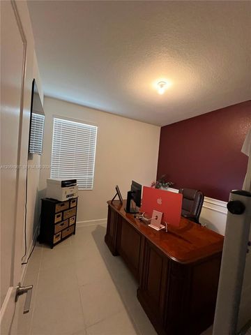 2523 SE 26th Terrace, Homestead, FL 33035