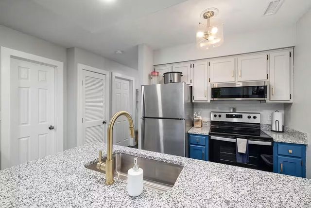 239 Notch Lane 6, Branson West, MO 65737