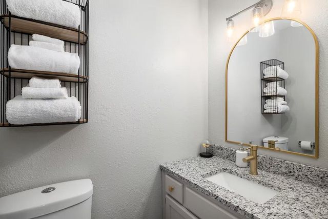 239 Notch Lane 6, Branson West, MO 65737