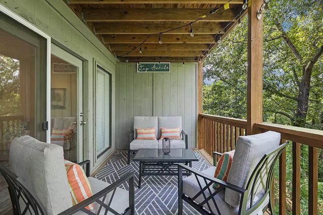 239 Notch Lane 6, Branson West, MO 65737