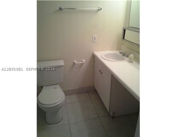1801 S Treasure Dr 419, North Bay Village, FL 33141