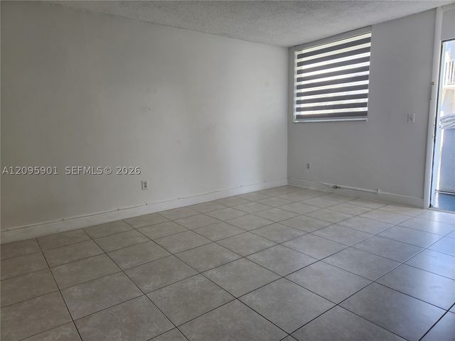 1801 S Treasure Dr 419, North Bay Village, FL 33141
