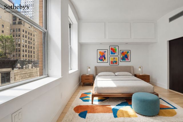 130 Fulton St Apt 5B, New York City, NY 10038