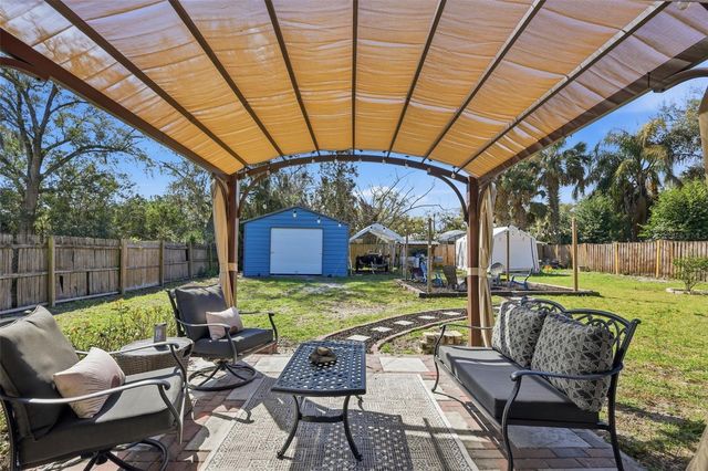 135 CARACAS ROAD, Debary, FL 32713