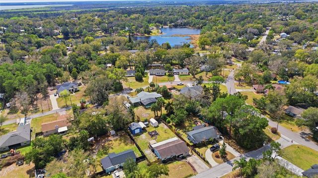 135 CARACAS ROAD, Debary, FL 32713