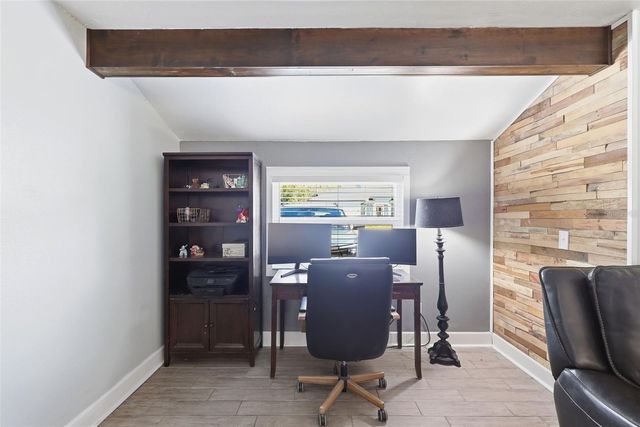 135 CARACAS ROAD, Debary, FL 32713