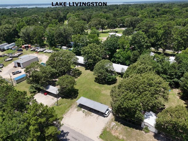 253 Old Groveton Road S, Onalaska, TX 77360