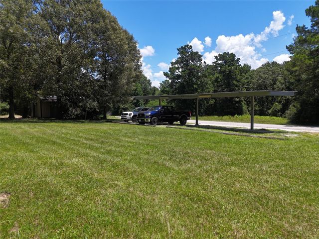 253 Old Groveton Road S, Onalaska, TX 77360