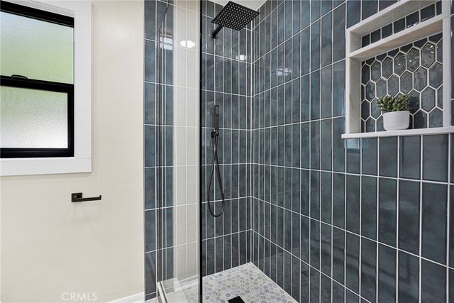 195 Anita Drive, Pasadena, CA 91105