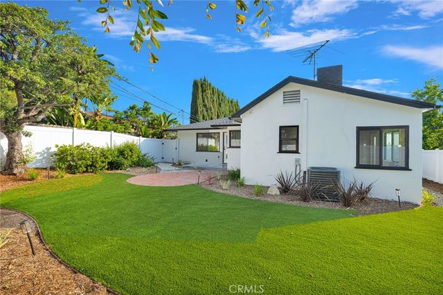 195 Anita Drive, Pasadena, CA 91105