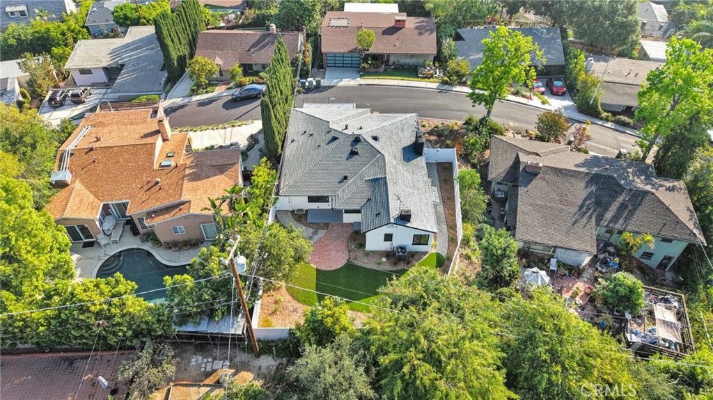 Image 47 of property listing at 195 Anita Drive, Pasadena, CA 91105