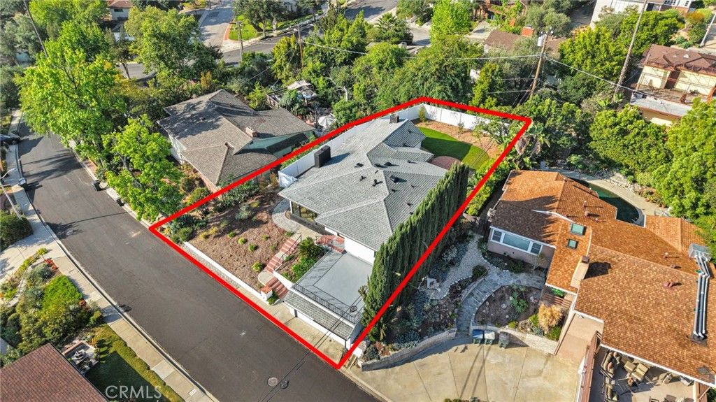 Image 52 of property listing at 195 Anita Drive, Pasadena, CA 91105