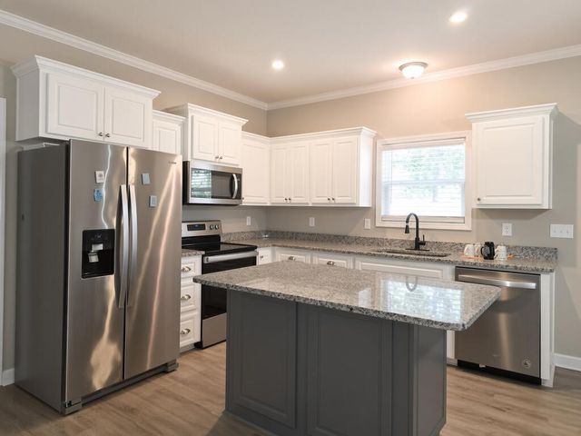 1788 Trawick Road, Dothan, AL 36305
