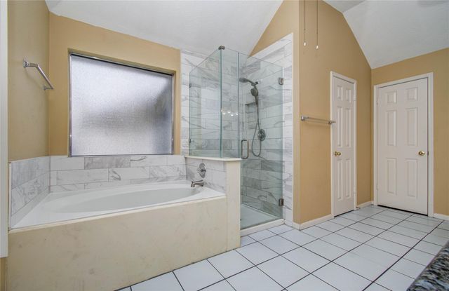 16218 Ruffian Drive, Friendswood, TX 77546