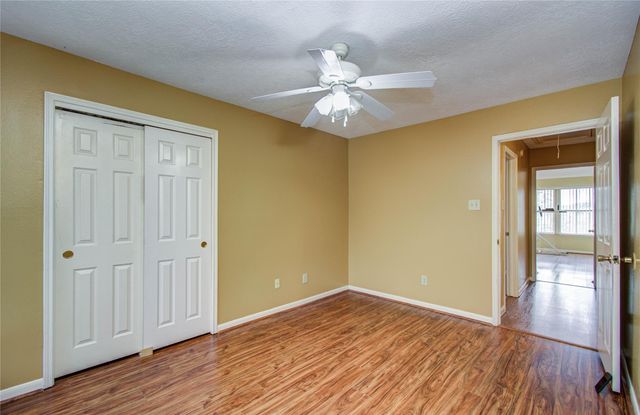 16218 Ruffian Drive, Friendswood, TX 77546