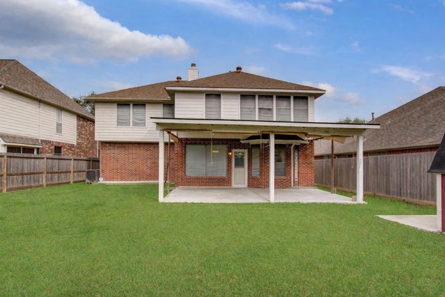 16218 Ruffian Drive, Friendswood, TX 77546