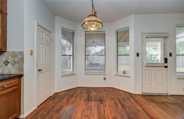 16218 Ruffian Drive, Friendswood, TX 77546