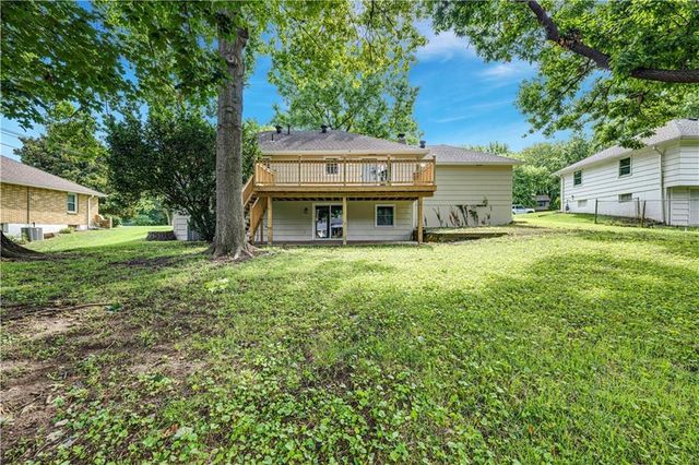 7404 Willow Avenue, Raytown, MO 64133