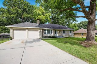 7404 Willow Avenue, Raytown, MO 64133